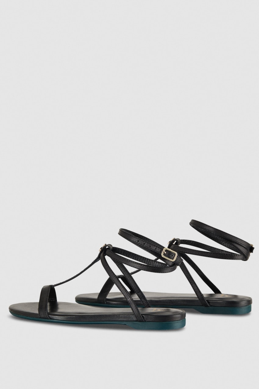 Patrizia Pepe Flat Sandals With Ankle Strap Pretas | 6814-WBLFU