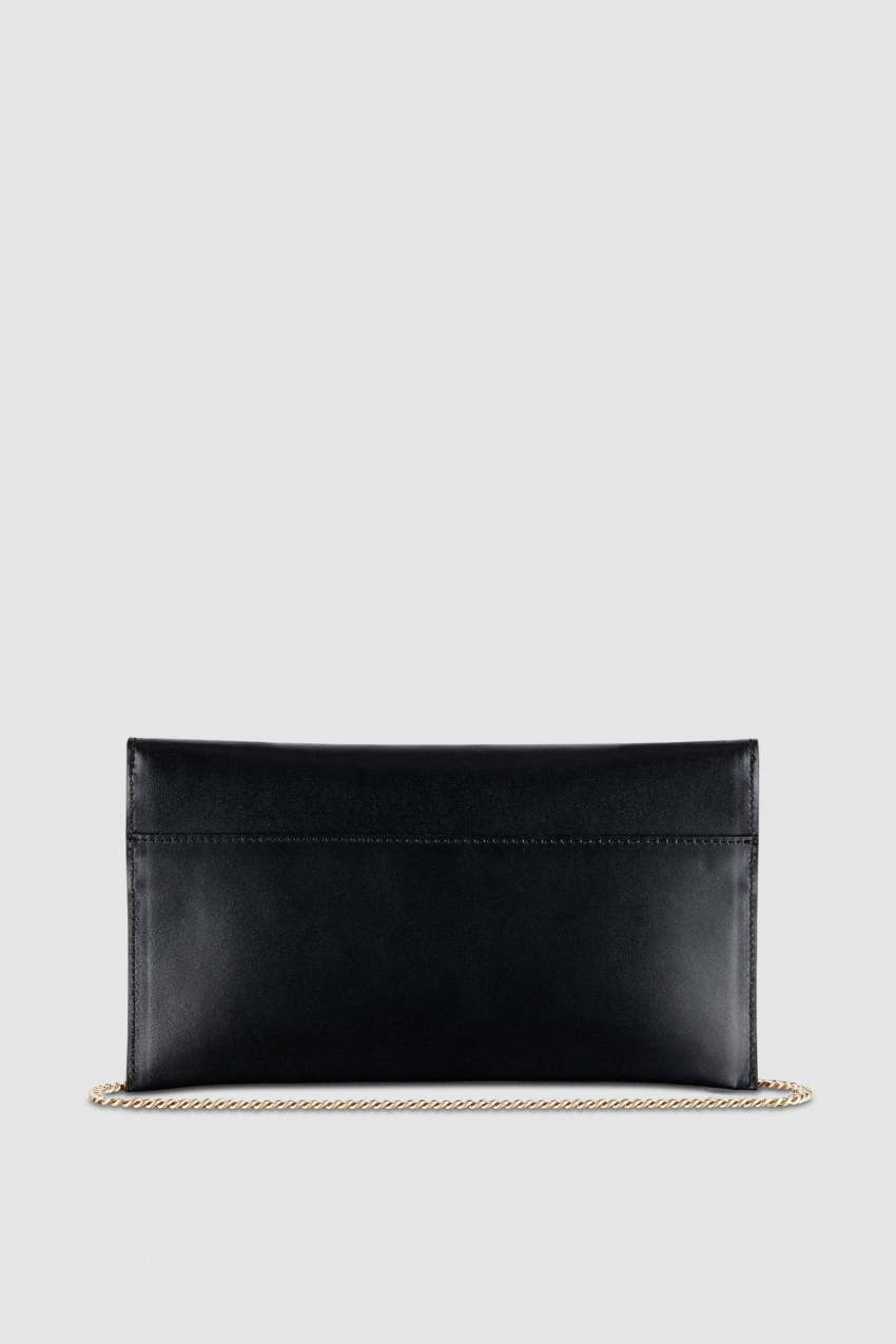 Patrizia Pepe Fly Leather Clutch Bag With Chain Pretas | 8019-MALOP