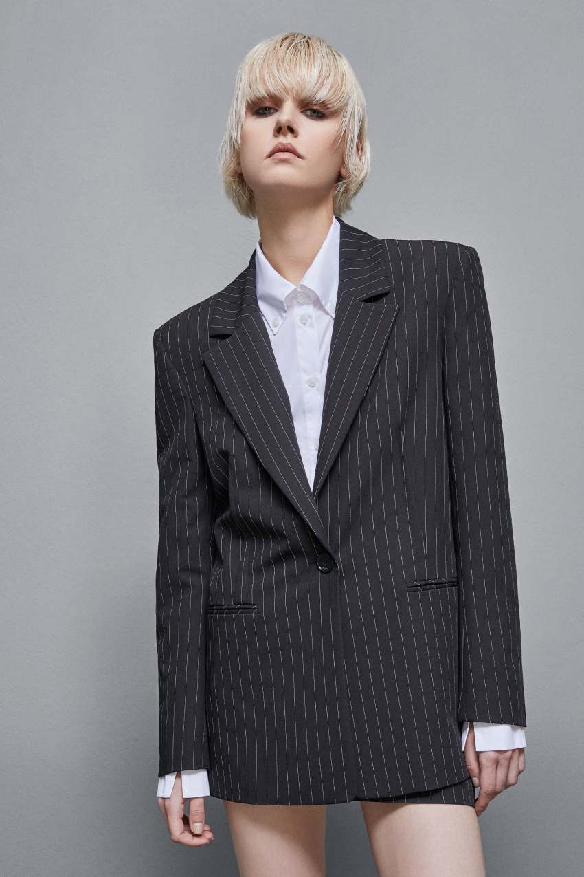 Patrizia Pepe Pinstriped One-button Flannel Blazer Pretas | 4016-RHUEA