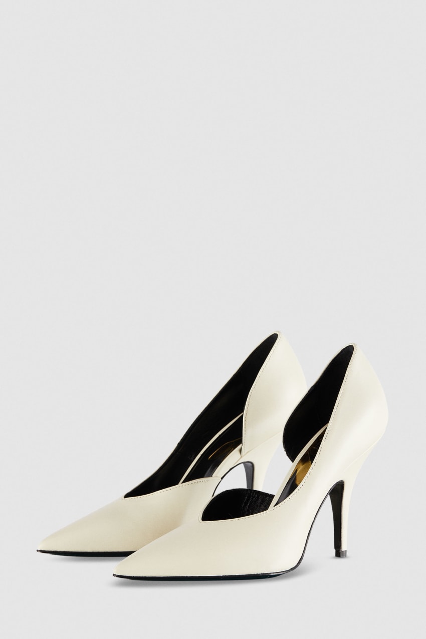 Patrizia Pepe Smooth Leather Pumps Bege | 5420-WTOAR