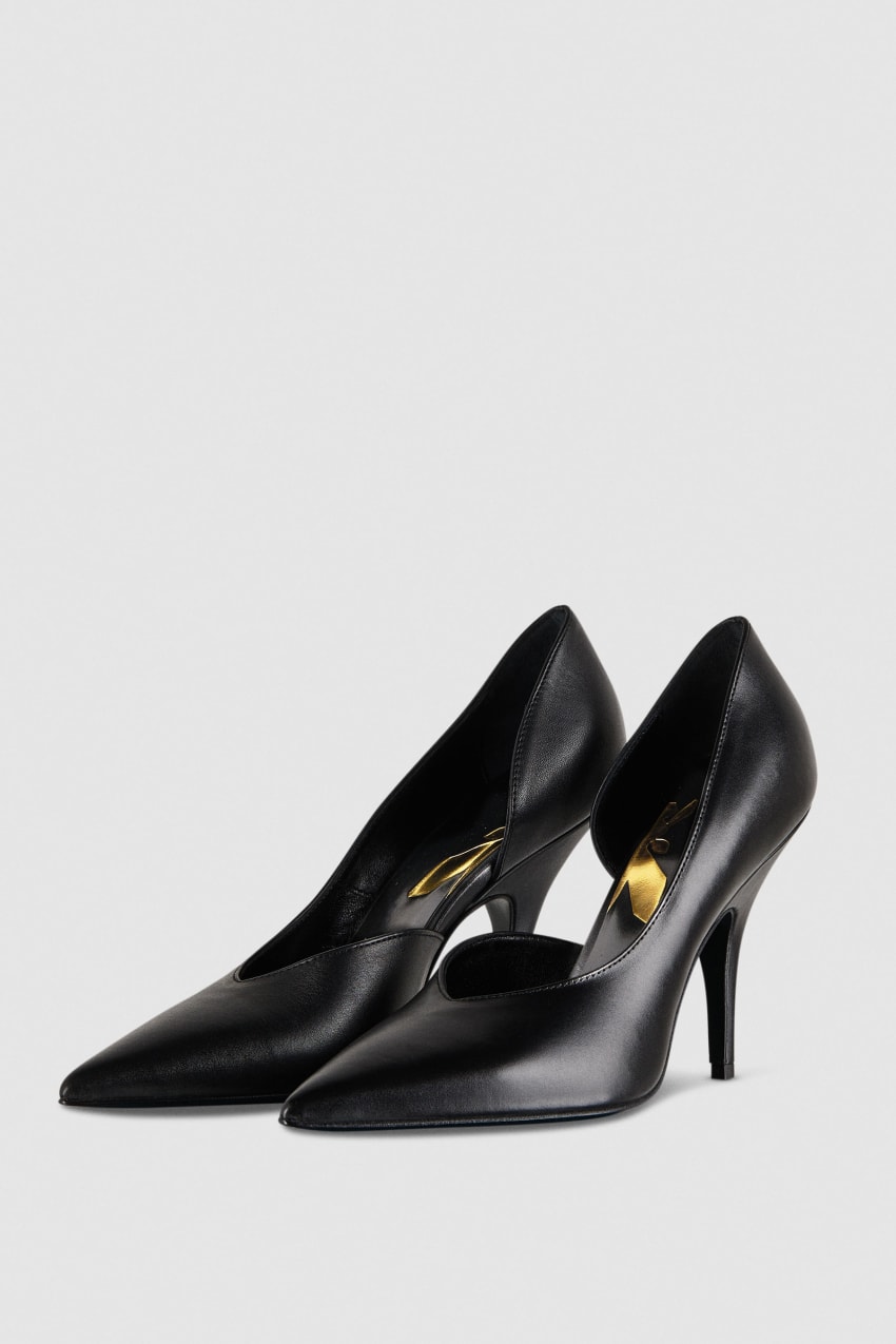 Patrizia Pepe Smooth Leather Pumps Pretas | 6213-MHRAQ