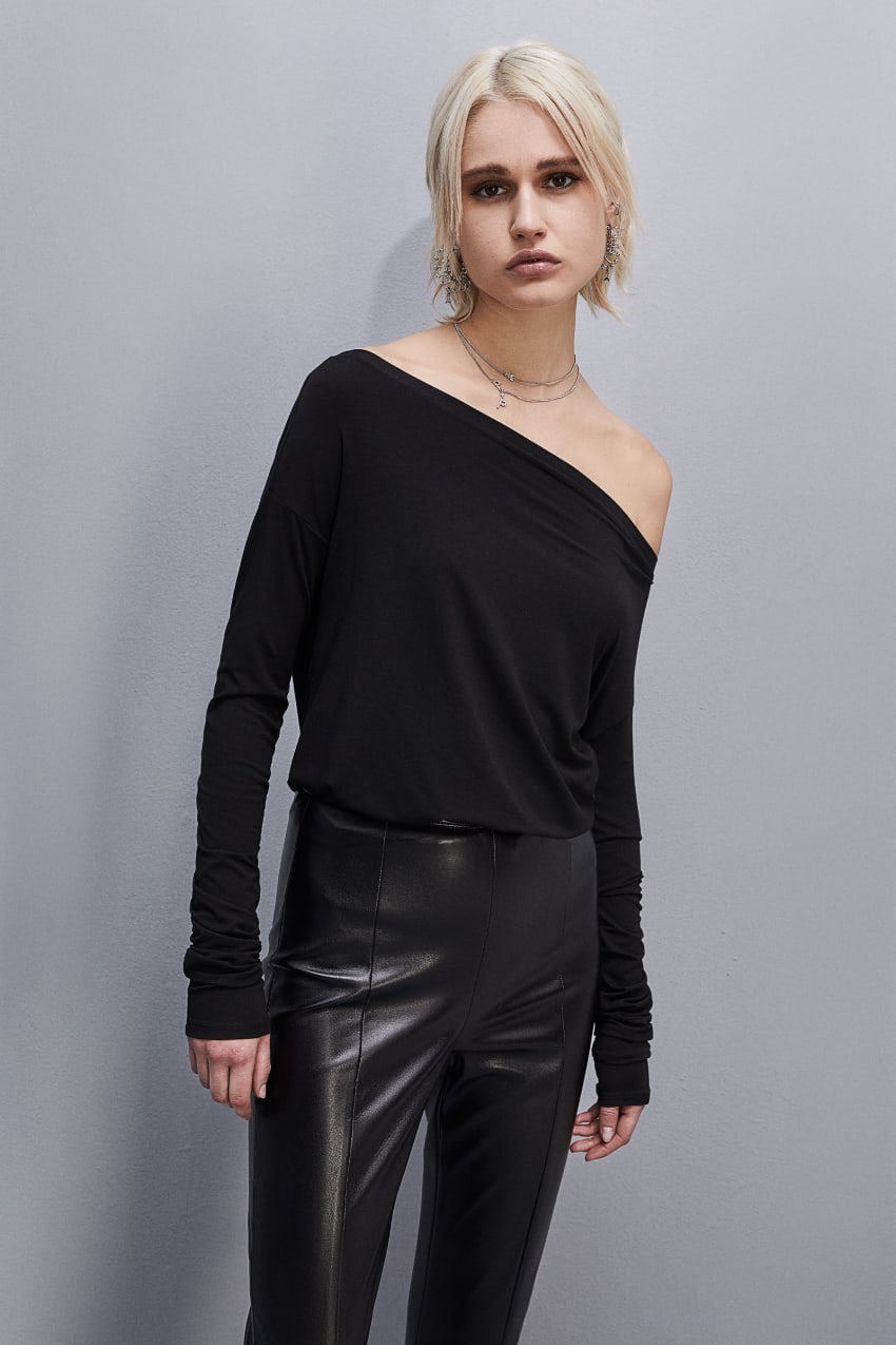 Patrizia Pepe “essential” Long-sleeved T-shirt Pretas | 6912-LBVPN